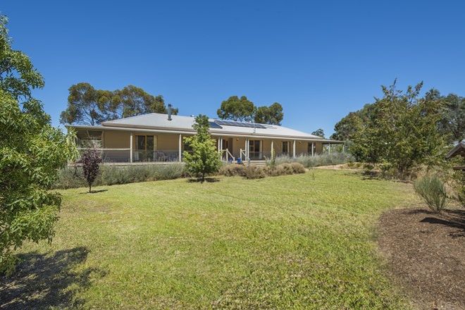 Picture of 54 Pitts Lane, WELSHMANS REEF VIC 3462