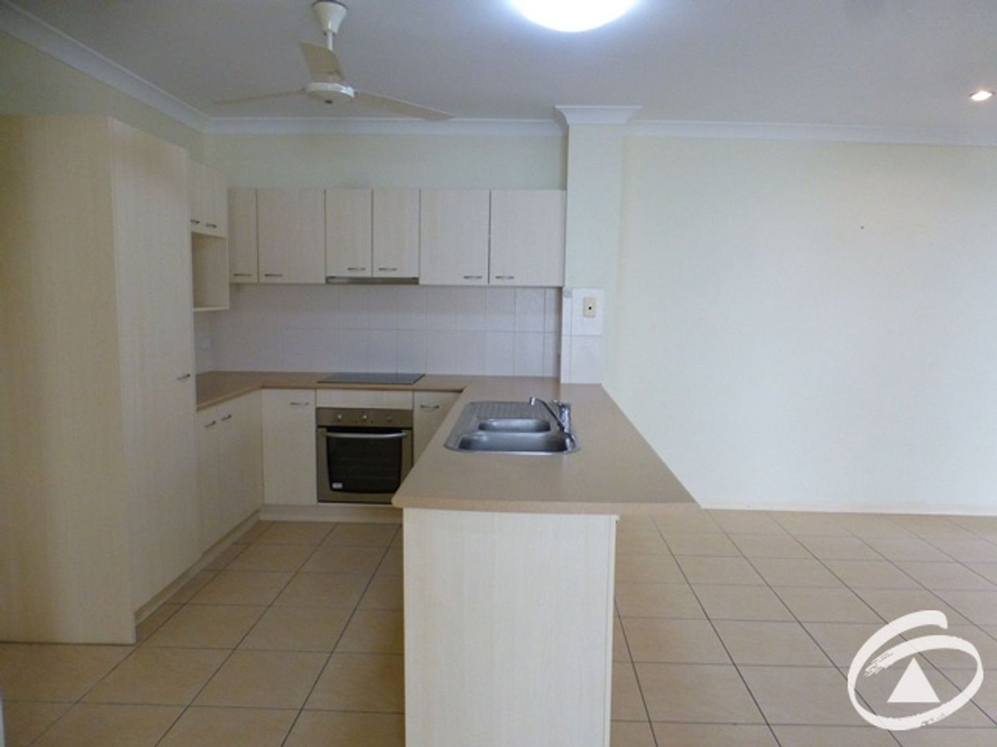 47 Chesterfield Close, Brinsmead QLD 4870, Image 2