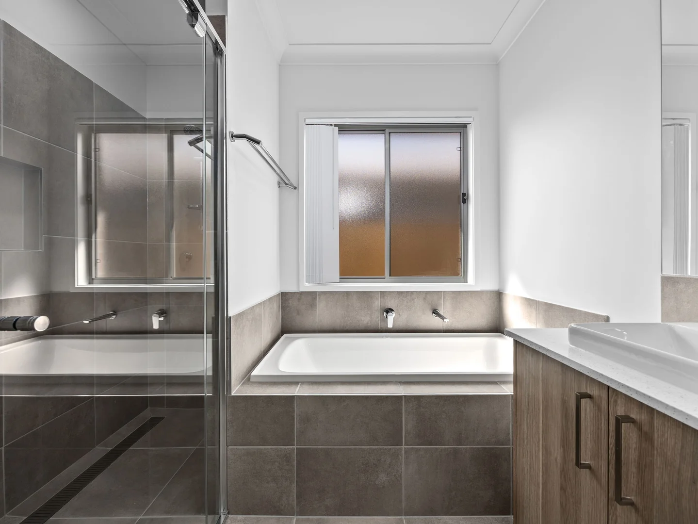 Additional image 12 of 97 John Drive, Collingwood Park QLD 4301