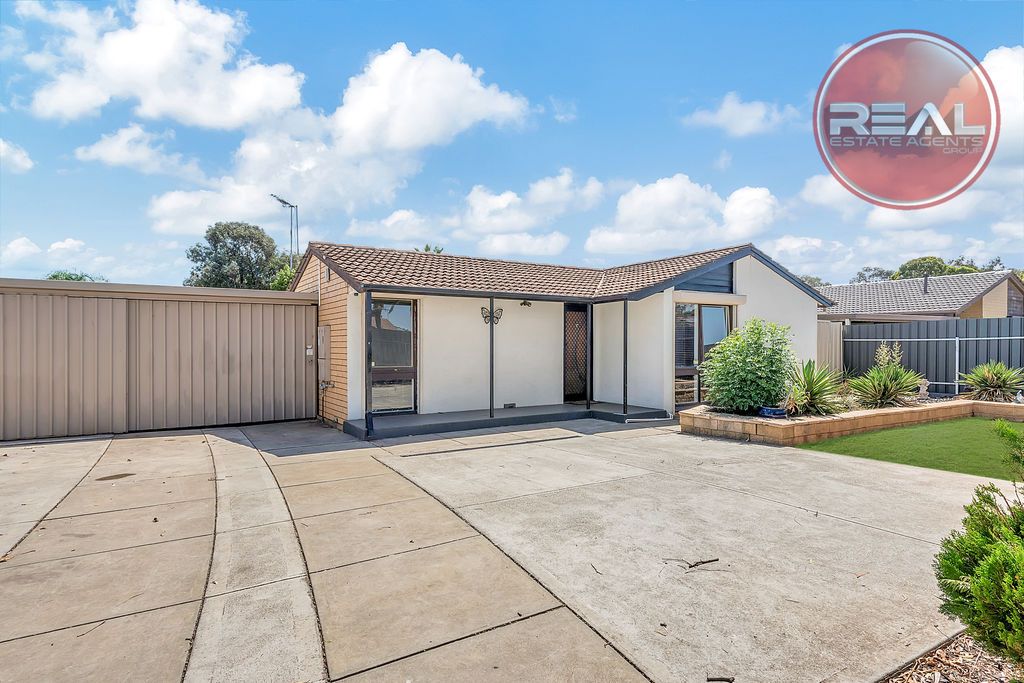 16 Tabora Crescent, Salisbury North SA 5108, Image 2