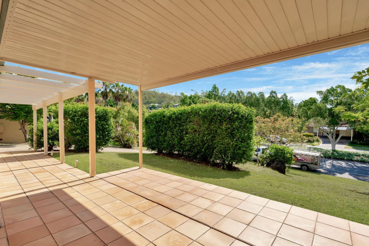 14 Pacific Pines Boulevard, Pacific Pines QLD 4211, Image 2