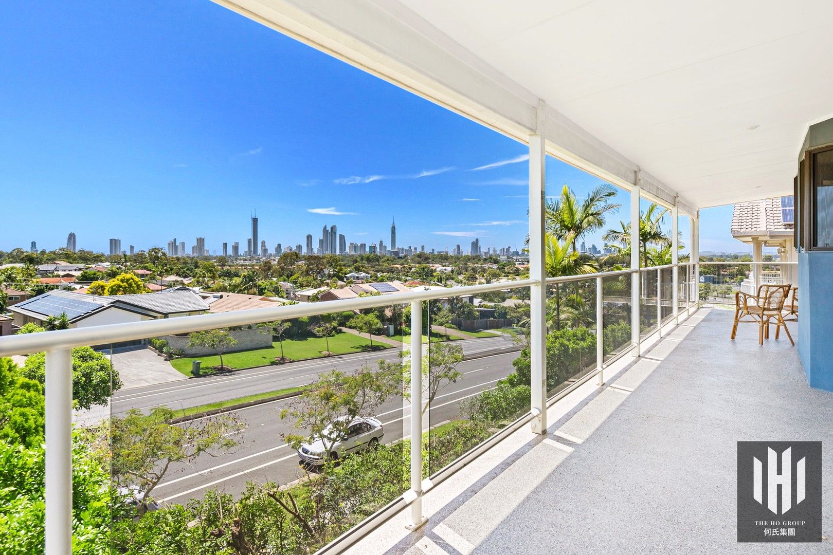 4 bedrooms House in 34 Wardoo Street ASHMORE QLD, 4214