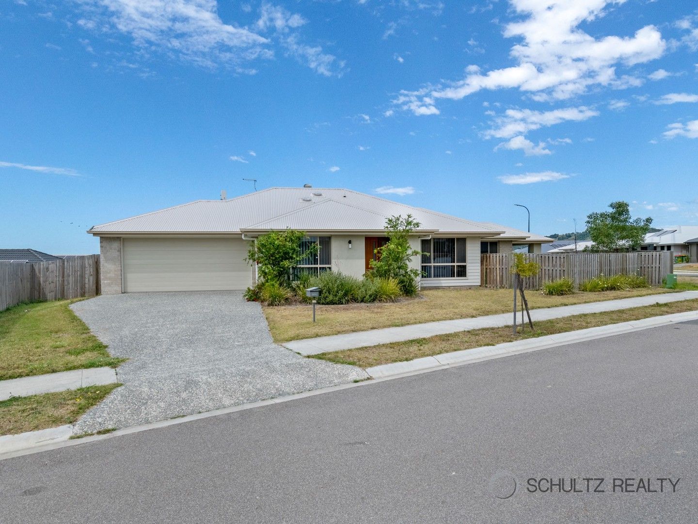 27 Berzins Court, Bahrs Scrub QLD 4207, Image 0