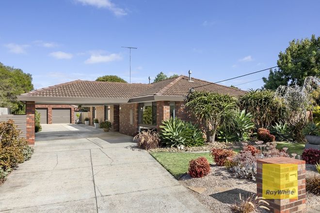 Picture of 11 Oberon Drive, BELMONT VIC 3216