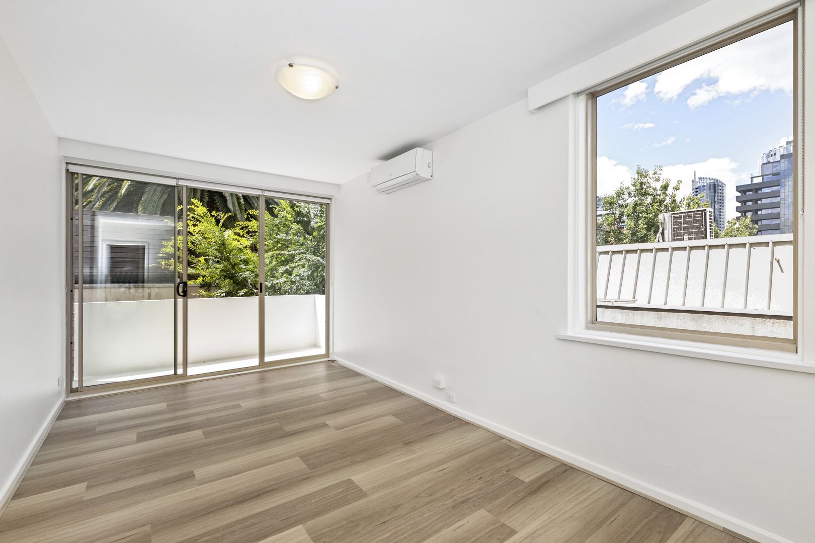 8/22 Murphy Street, South Yarra VIC 3141, Image 2