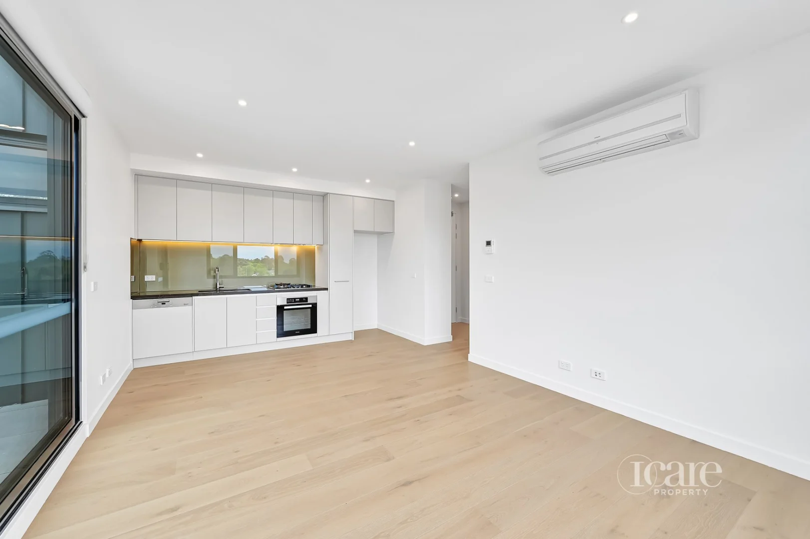 Additional image 3 of 302/1A Middlesex Road, Surrey Hills VIC 3127