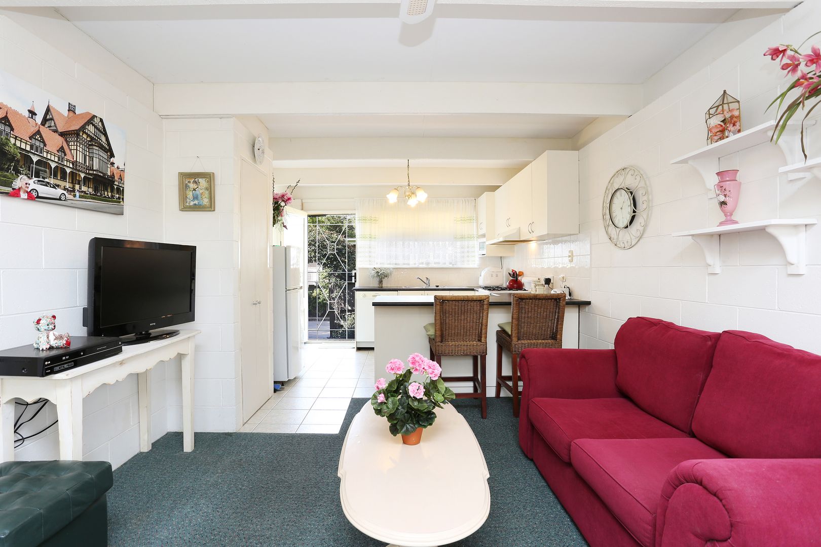 8/368-372 Autumn Street, Herne Hill VIC 3218, Image 1