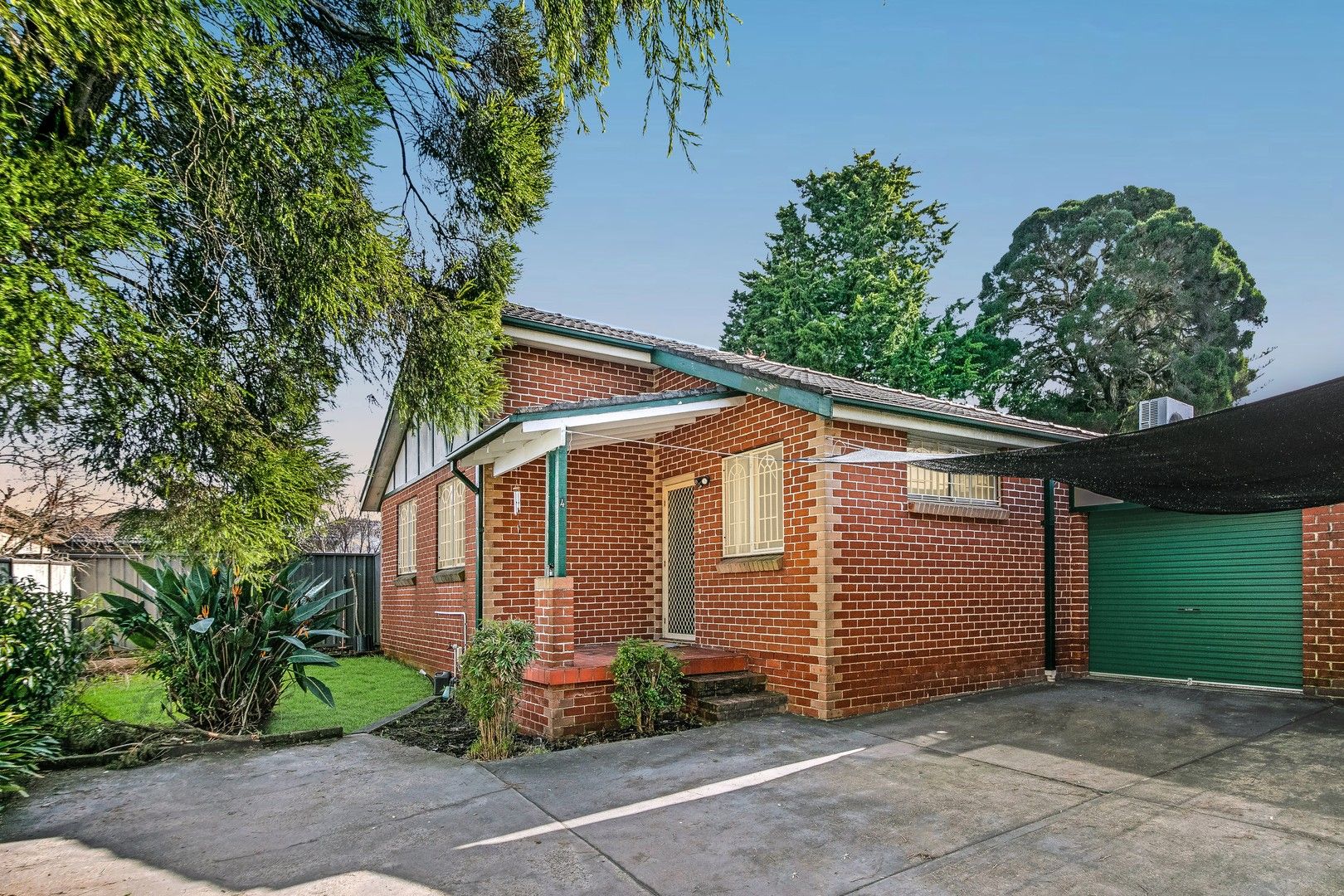 4/330 Roberts Road, Greenacre NSW 2190, Image 0