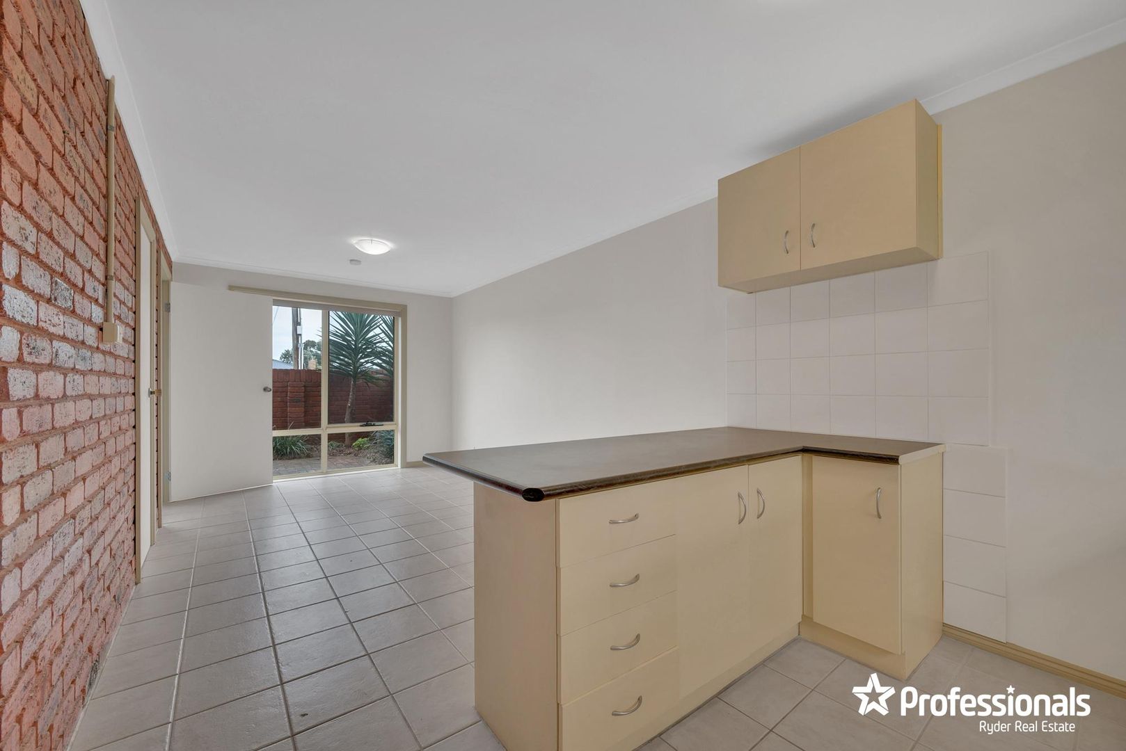 28 Barries Road, Melton VIC 3337, Image 2