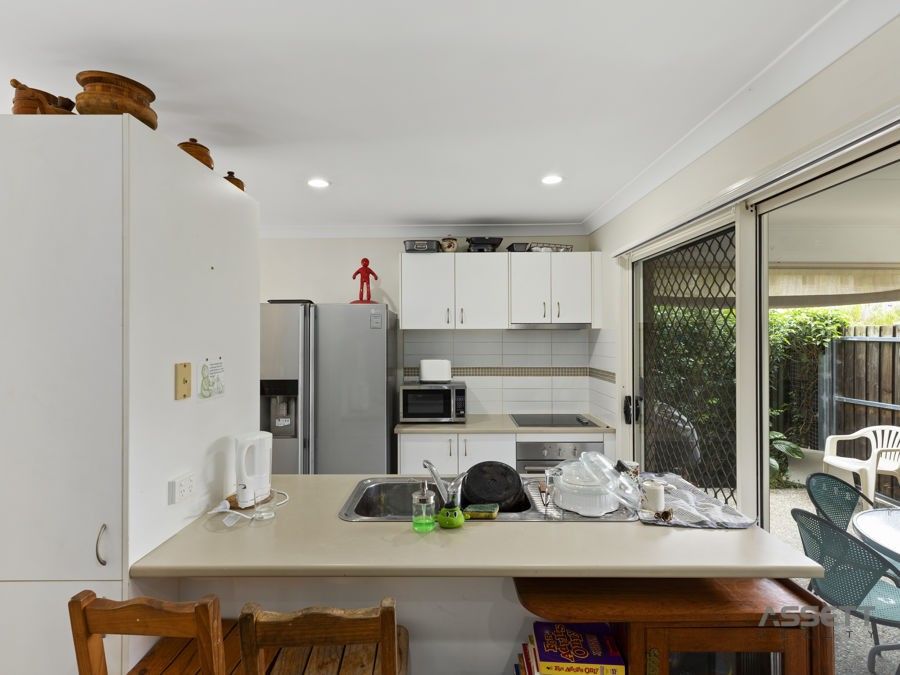 39/8 Rosegum Place, Redbank Plains QLD 4301, Image 2