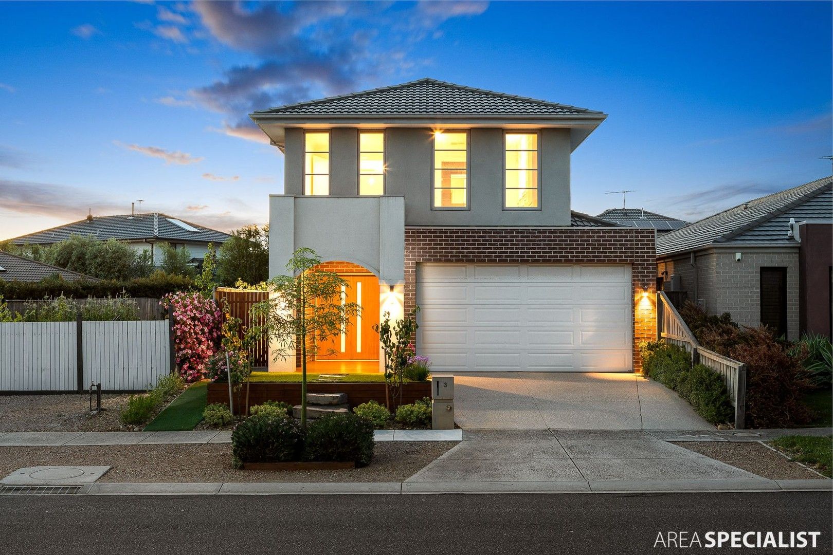 4 bedrooms House in 3 Applebox Circuit POINT COOK VIC, 3030