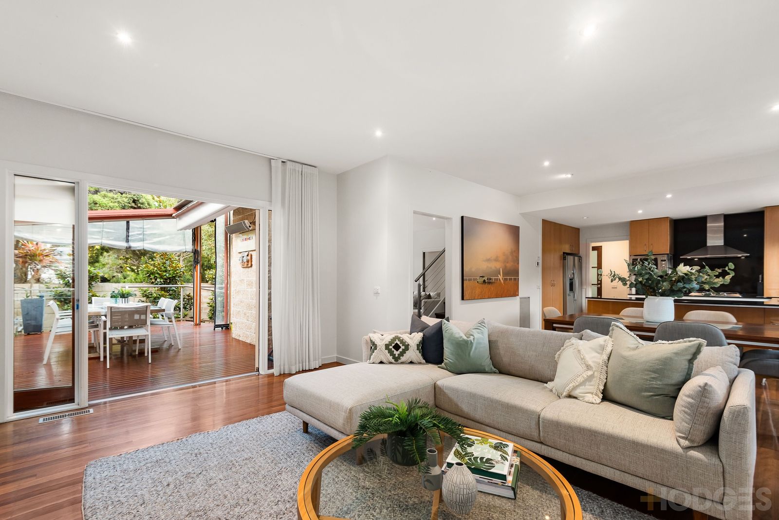 2A Teddington Road, Hampton VIC 3188, Image 2