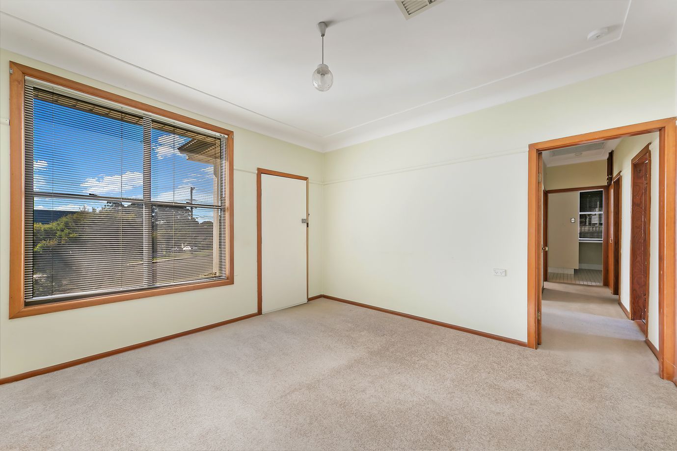 39 Oldfield Rd, Seven Hills NSW 2147, Image 1