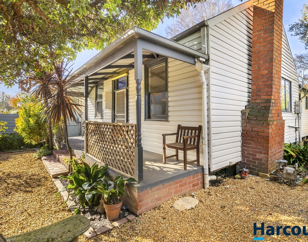 17 Moyle Street, Ballarat Central VIC 3350