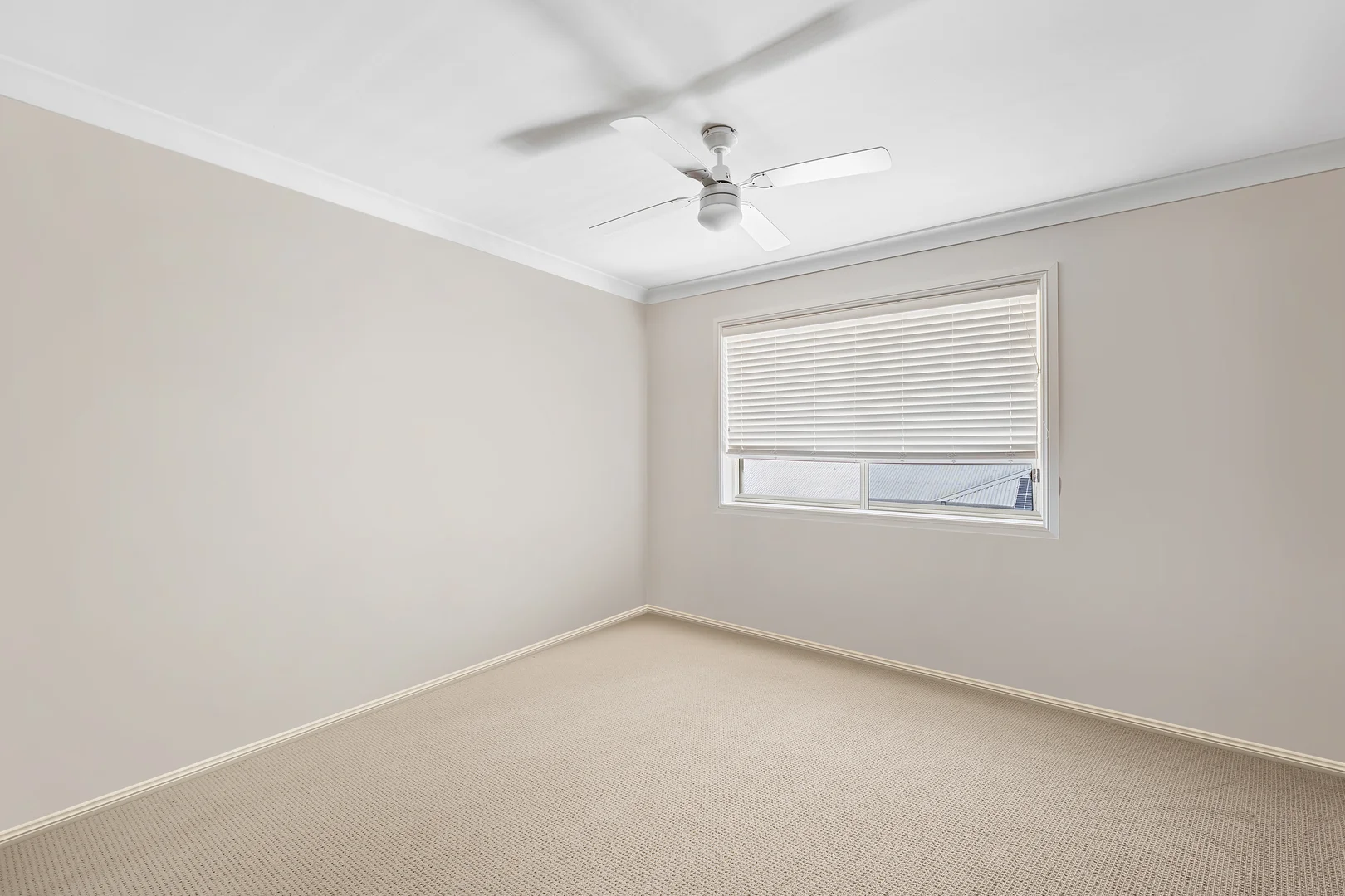 Additional image 8 of 11/19-23 Warrigal st, Blackwall NSW 2256