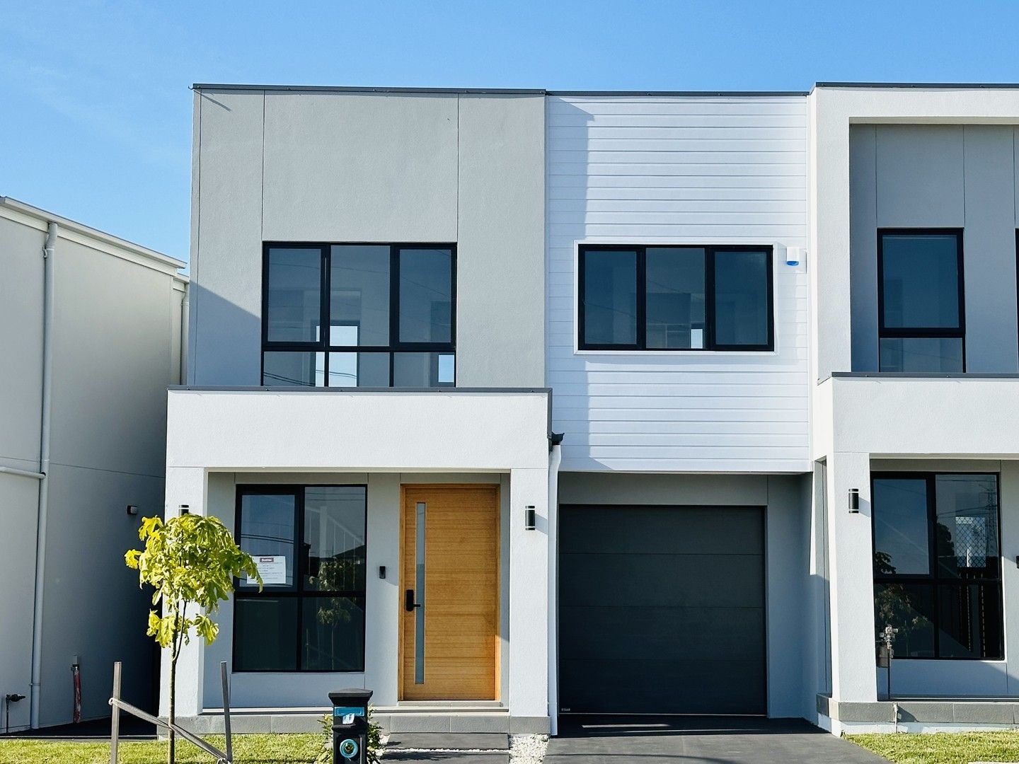 3 bedrooms Townhouse in  MARSDEN PARK NSW, 2765