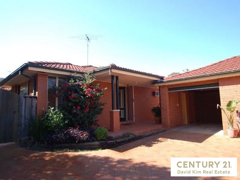 3 bedrooms Townhouse in 28A Denistone Road EASTWOOD NSW, 2122