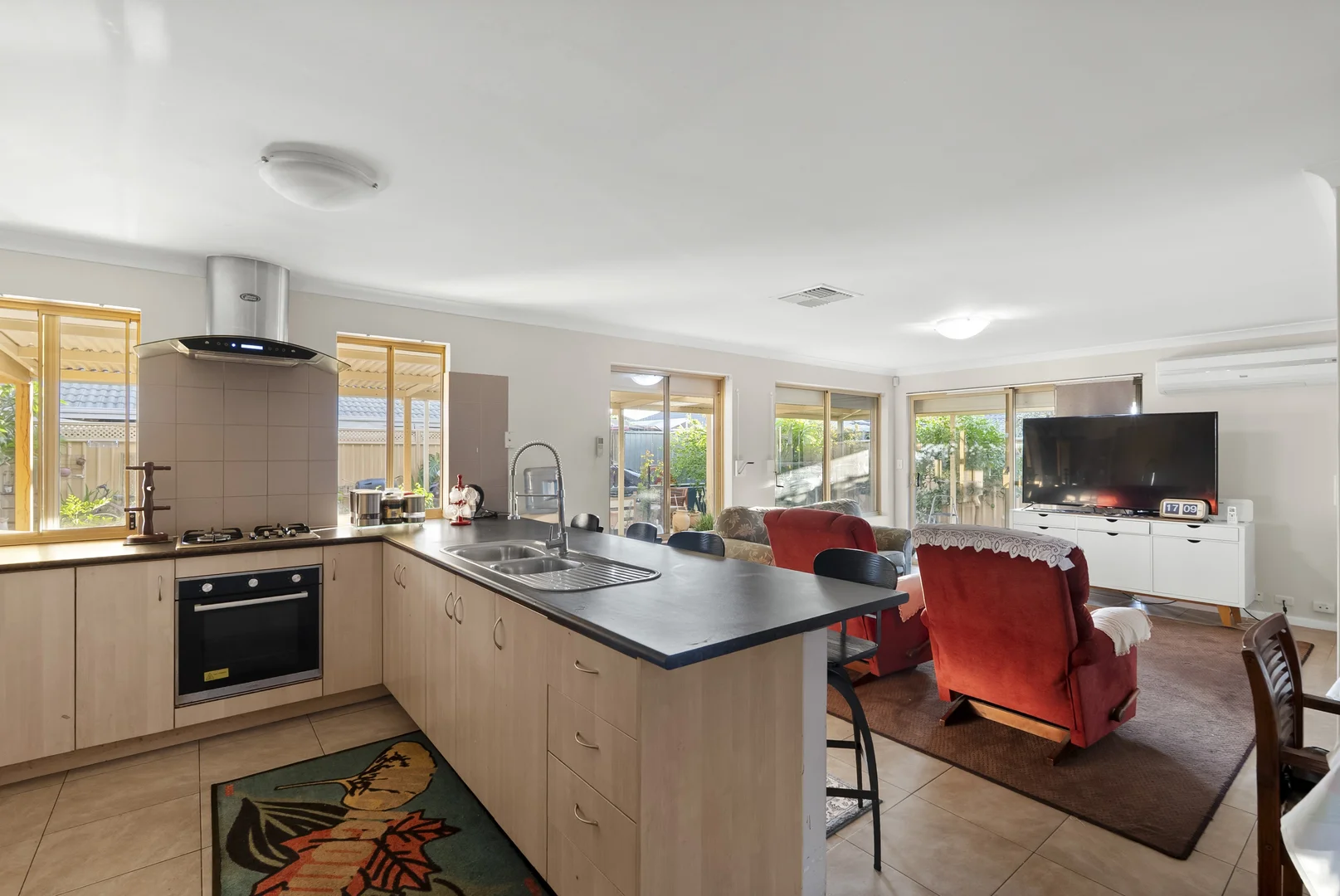 Additional image 10 of 37 Kirkpatrick Court, Seville Grove WA 6112