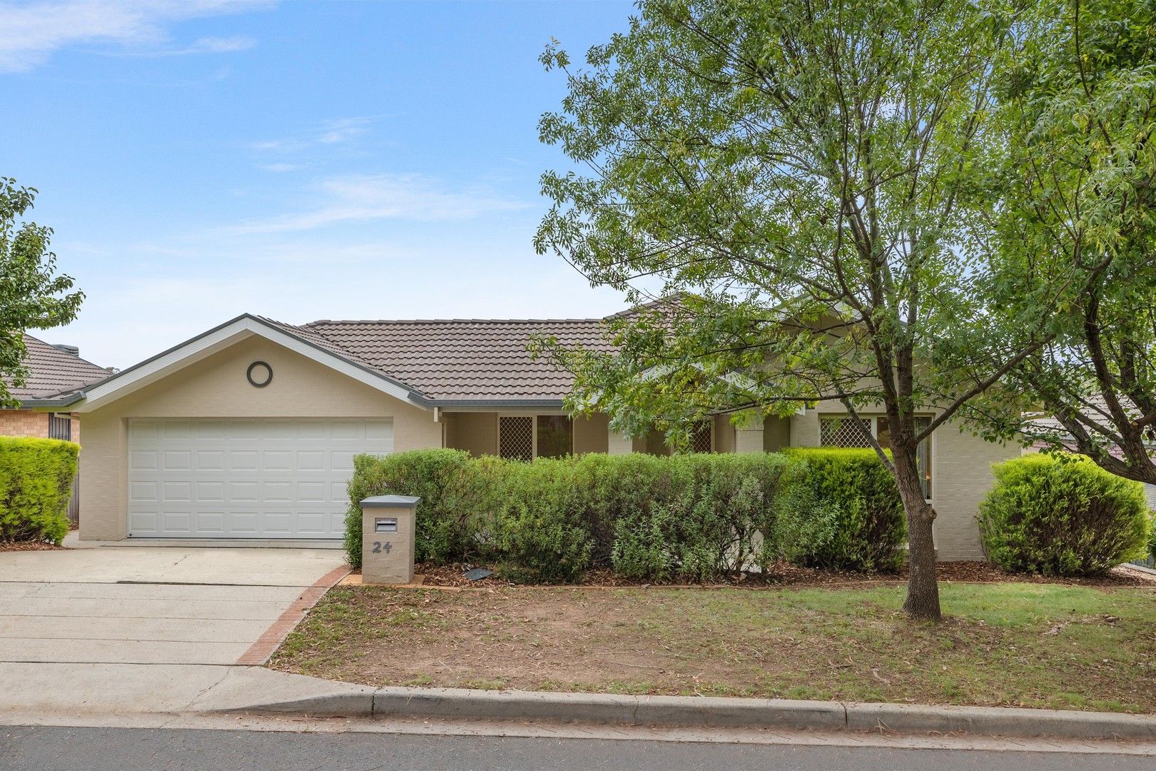 24 Burbidge Crescent, Palmerston ACT 2913, Image 0