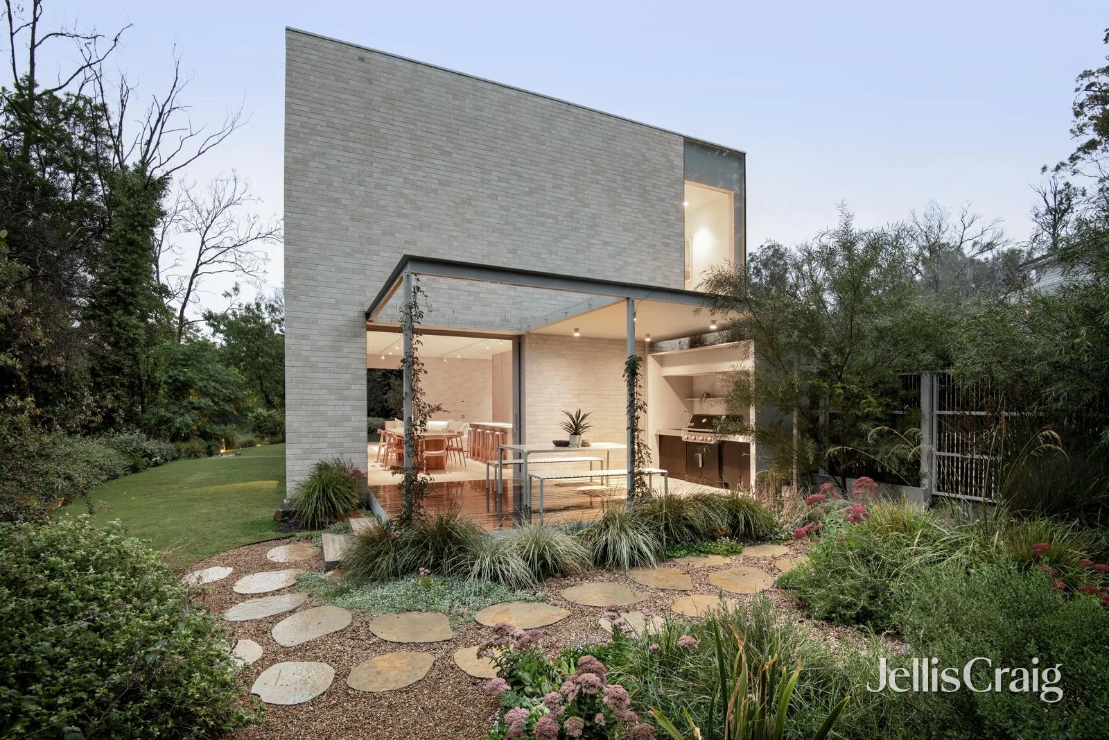 Additional image 23 of 7 Vasey Concourse, Croydon VIC 3136