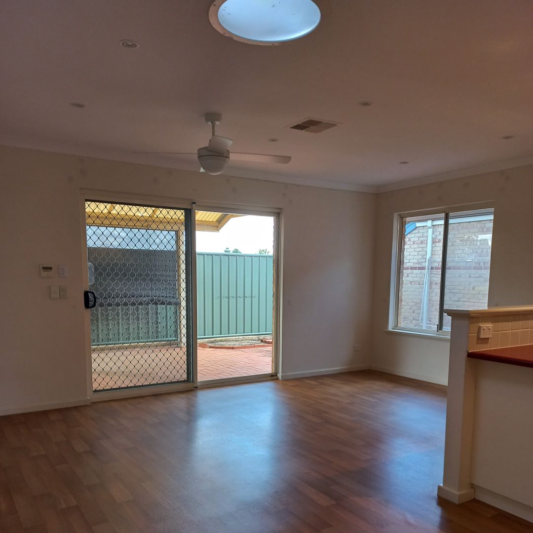 Unit 310/45 Berkshire Rd, Forrestfield WA 6058, Image 2