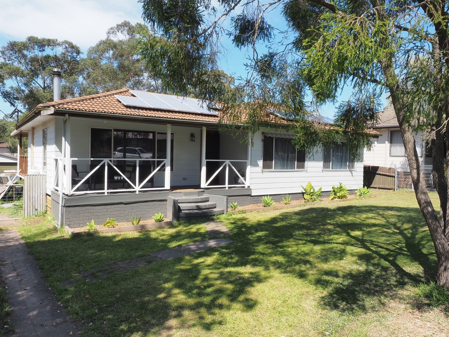 23 Throckmorton Street, Killingworth NSW 2278, Image 2