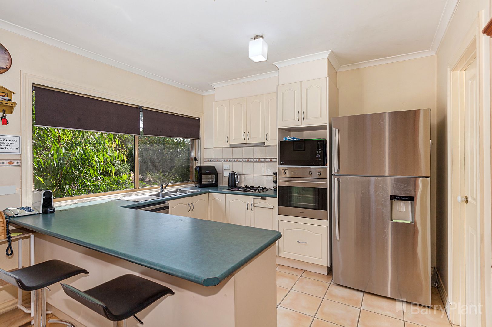 38 Casey Crescent, Broadford VIC 3658, Image 2