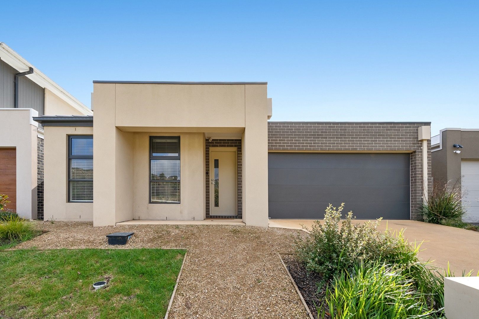14 Kyeamba Circuit, Bacchus Marsh VIC 3340 House For Rent 480 Domain