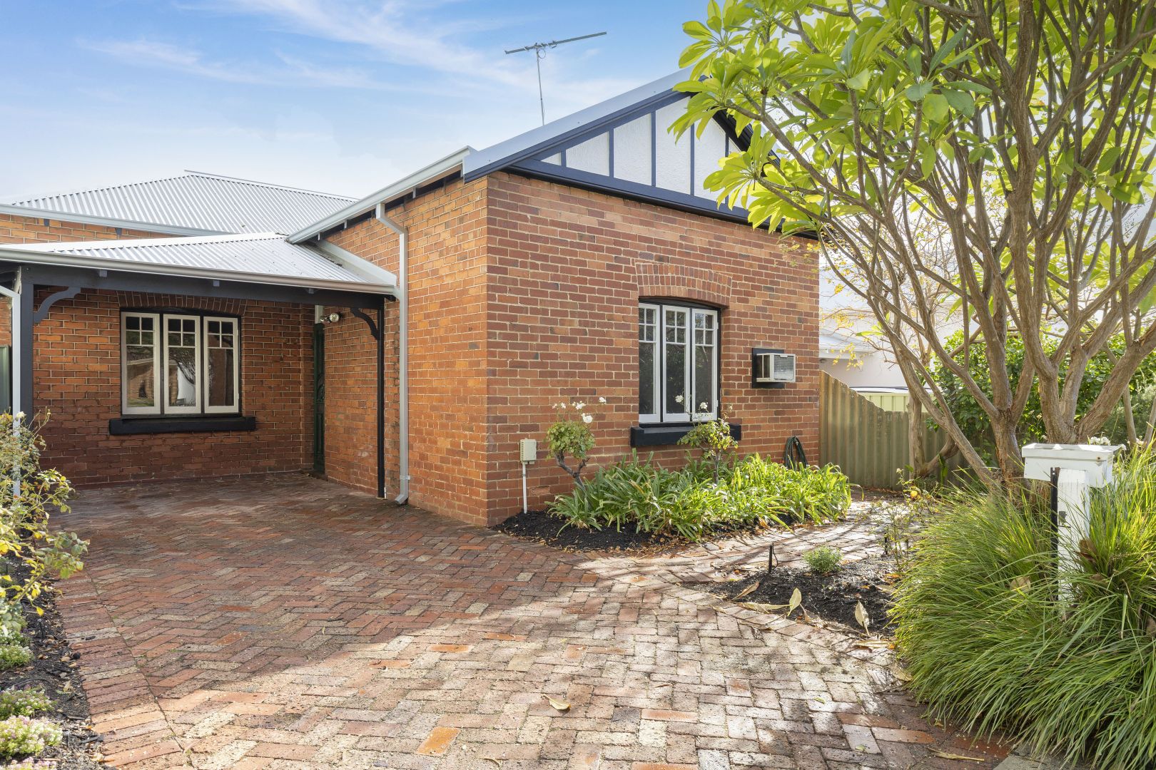 14 Cardiff Street, East Victoria Park WA 6101, Image 1