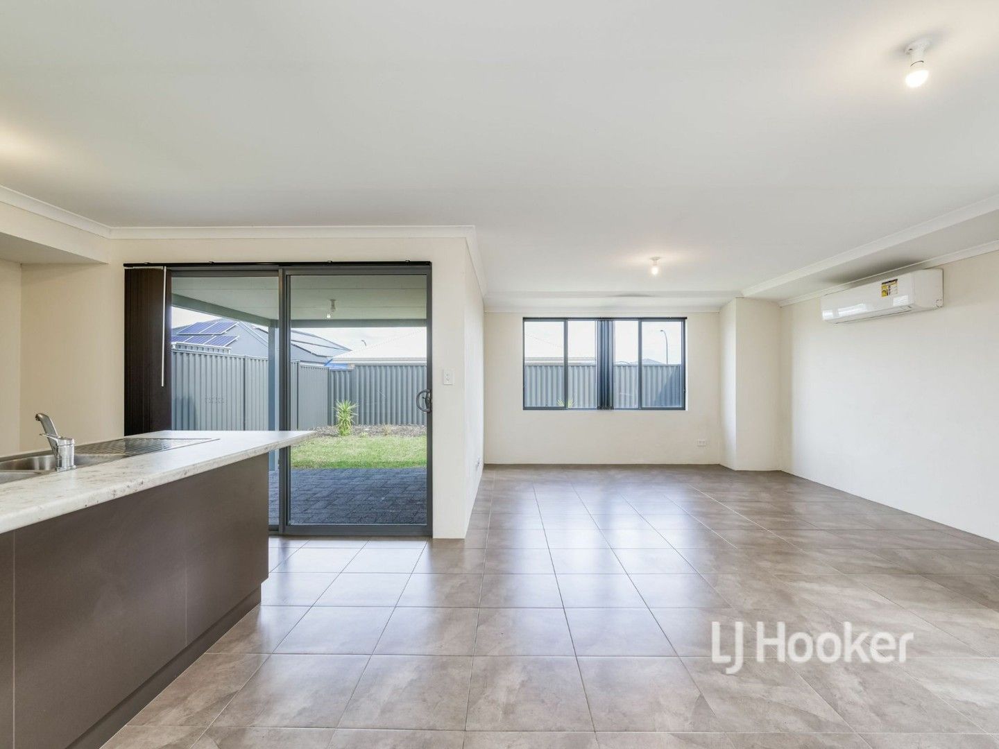 4 bedrooms House in 14 Ullman Road HILBERT WA, 6112