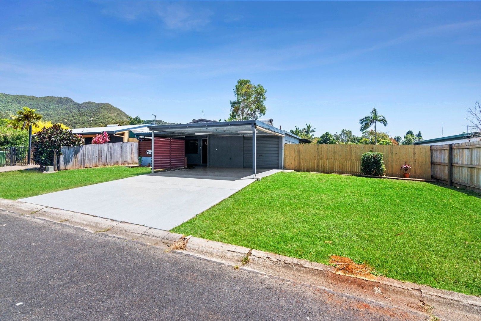 22 Cantal Close, Smithfield QLD 4878, Image 0