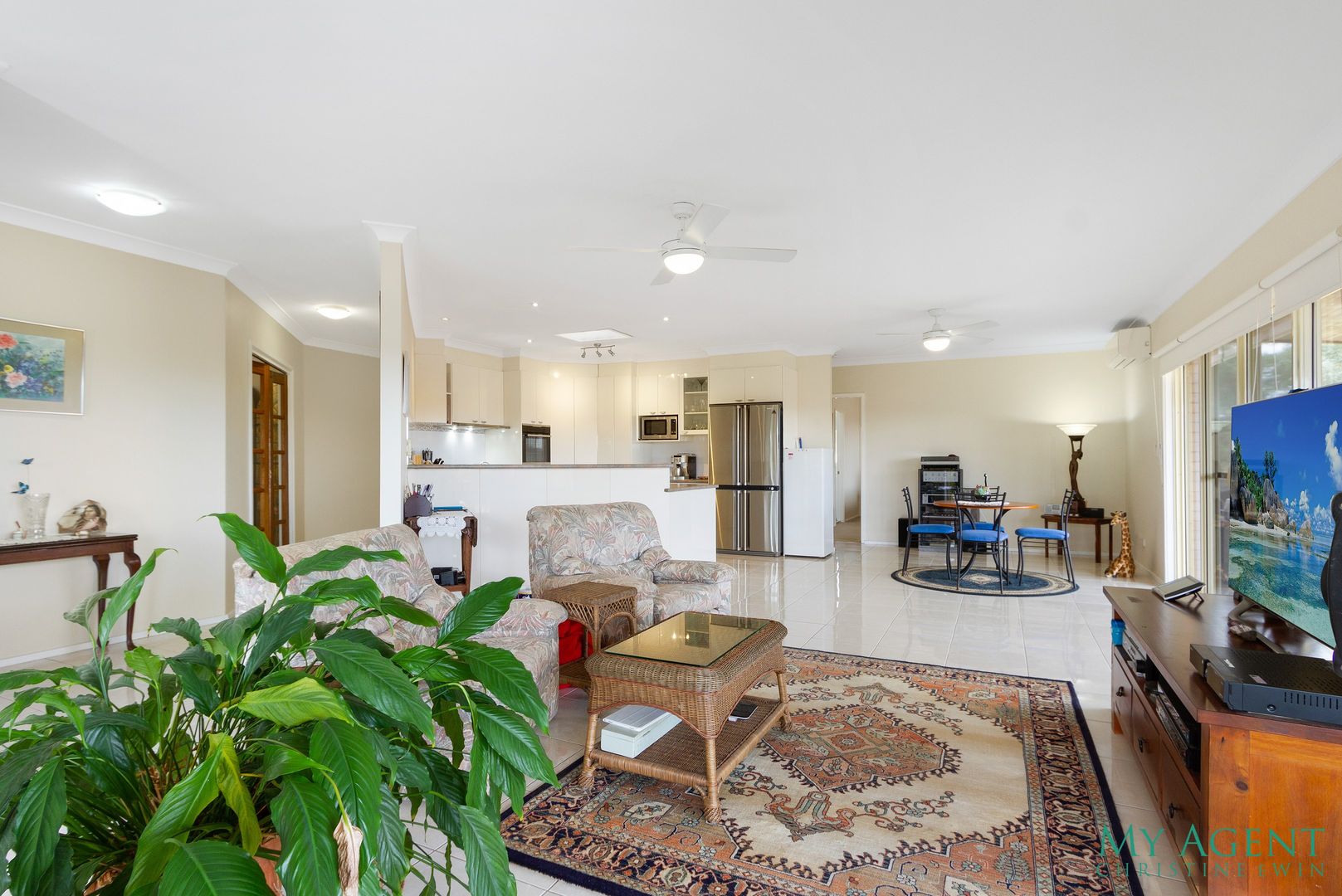 14 Penthouse Place, North Batemans Bay NSW 2536, Image 2