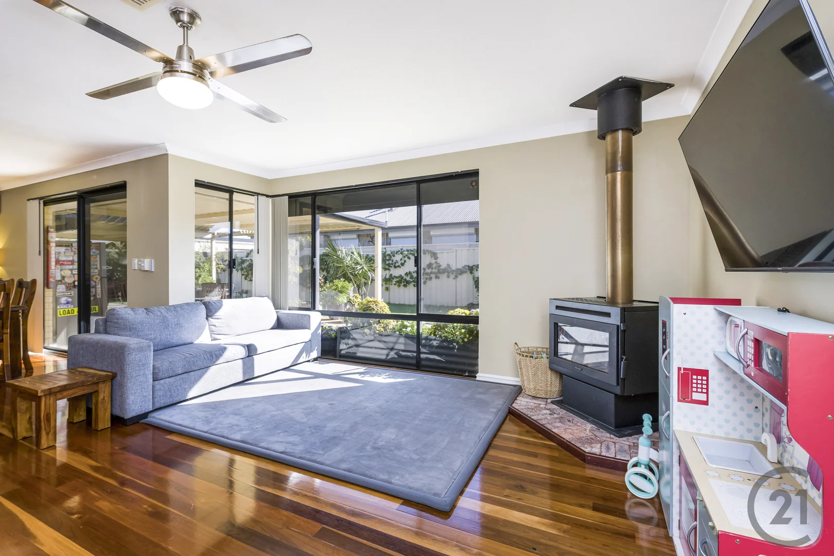 Additional image 8 of 93 Midsummer Circle, Pinjarra WA 6208