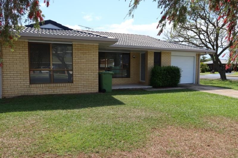 3 bedrooms House in 2 TRAFALGAR DRIVE KIPPA-RING QLD, 4021