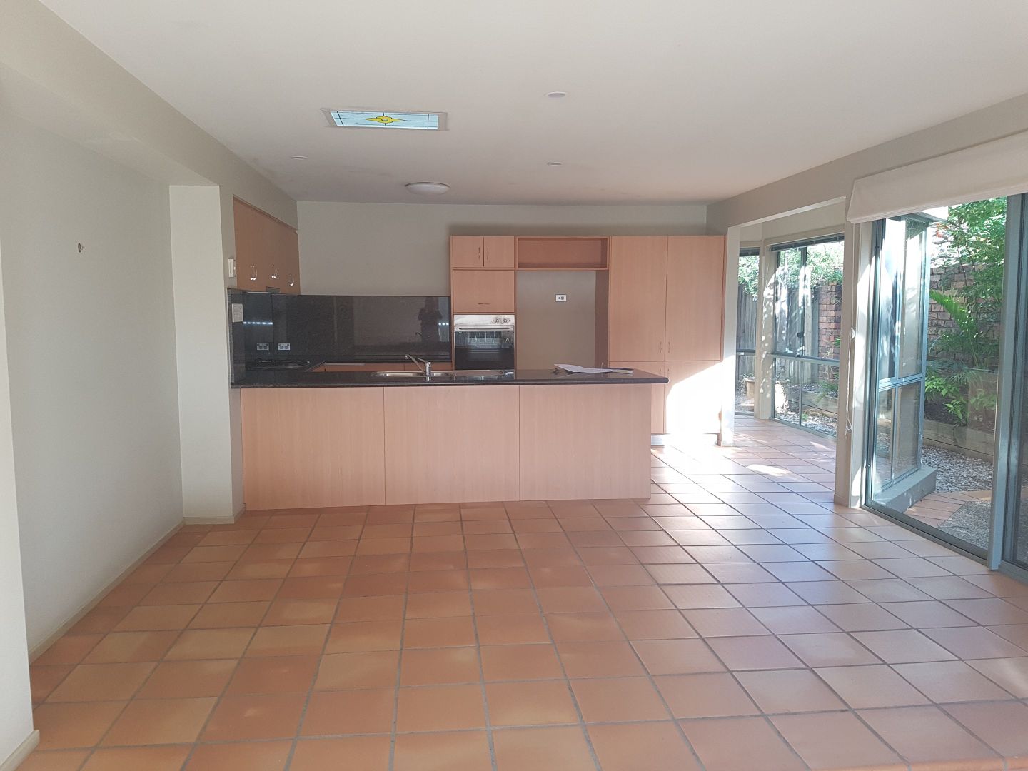 1/12 Greer Terrace, Southport QLD 4215, Image 1