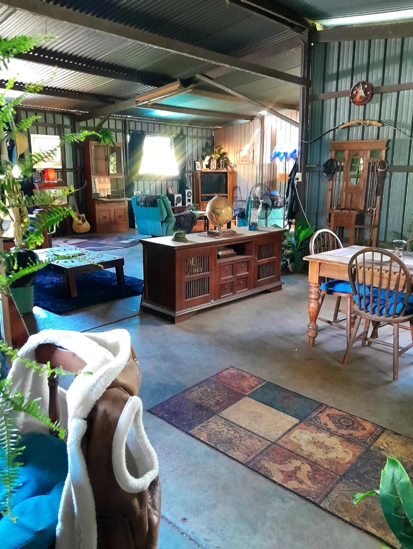 Image 3