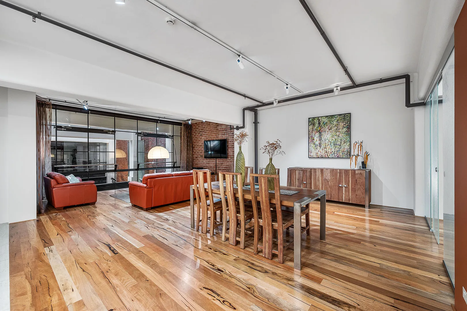 Apartment in Perth - View 3