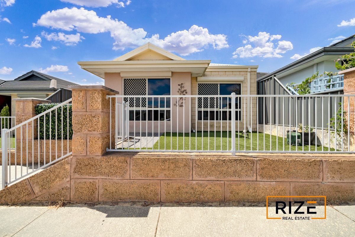 3 bedrooms House in 20 Formosa Way BANKSIA GROVE WA, 6031