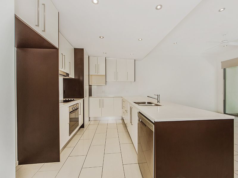 5/57 Sisley Street, St Lucia QLD 4067, Image 2