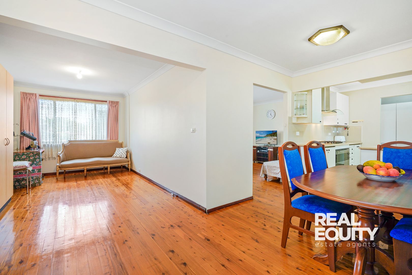 3 Stockton Avenue, Moorebank NSW 2170, Image 2