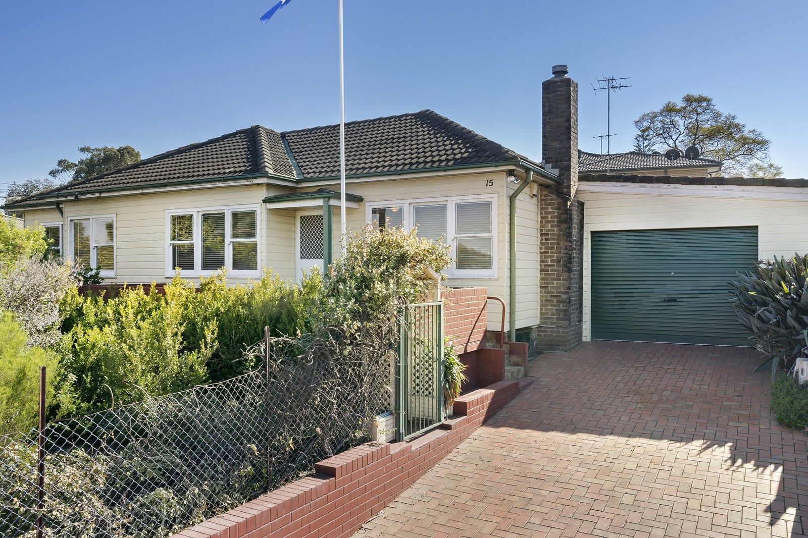 15 Rowley Street, Seven Hills NSW 2147, Image 1