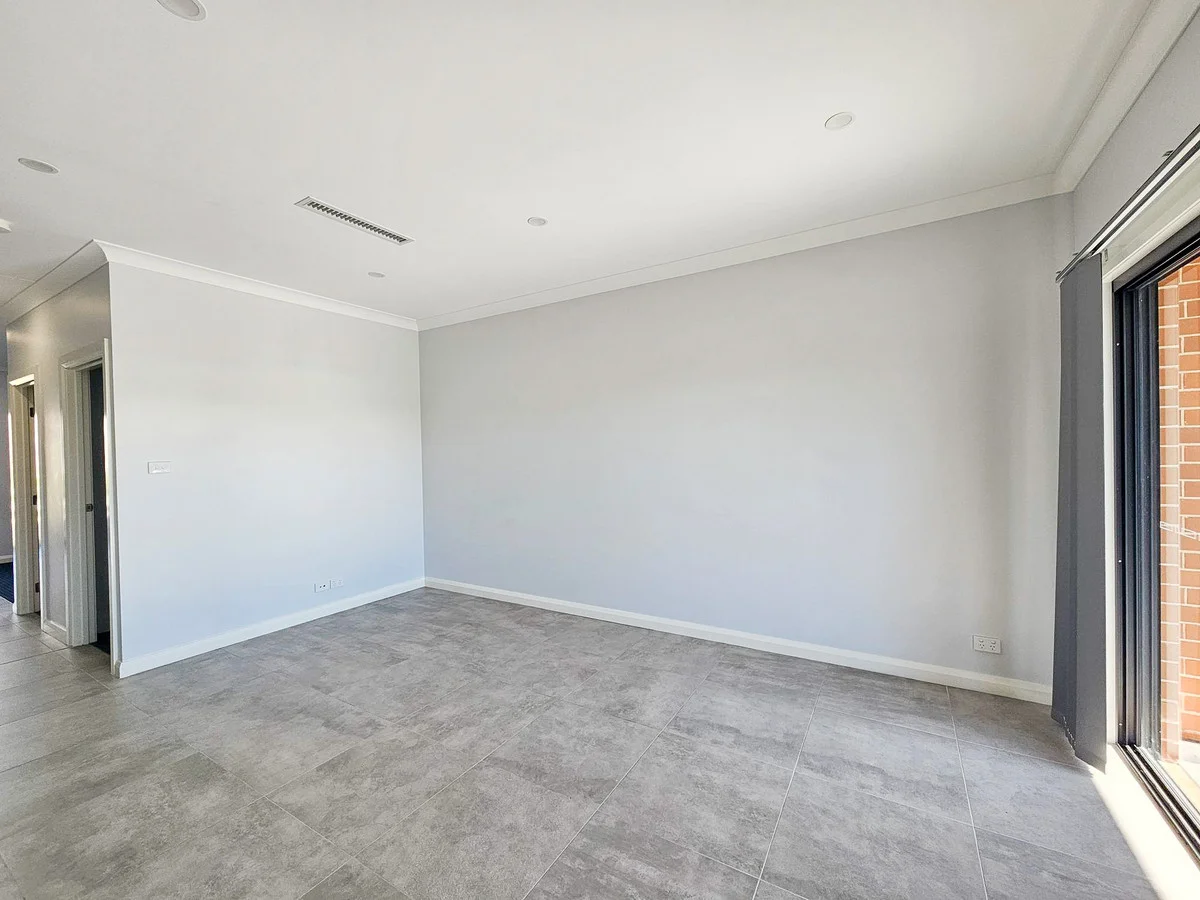 Additional image 5 of 92A Nicholson Parade, Spring Farm NSW 2570