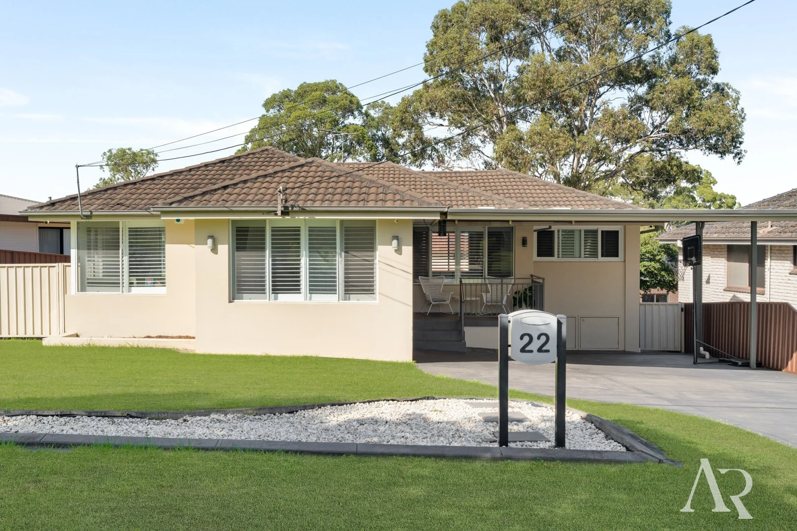 22 Horbling Avenue, Georges Hall NSW 2198