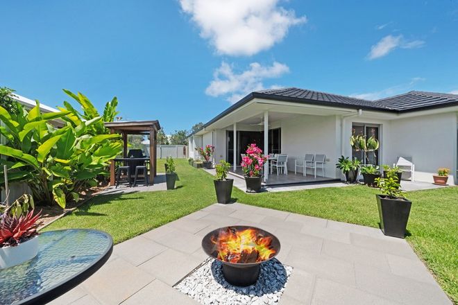 Picture of 21 MacLamond Drive, PELICAN WATERS QLD 4551