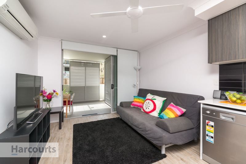 7/29 Regent Street, Woolloongabba QLD 4102, Image 1