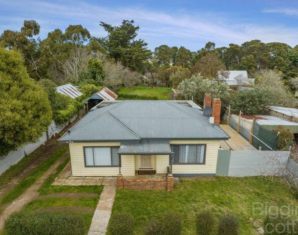 10 Hepburn Street, Smeaton VIC 3364