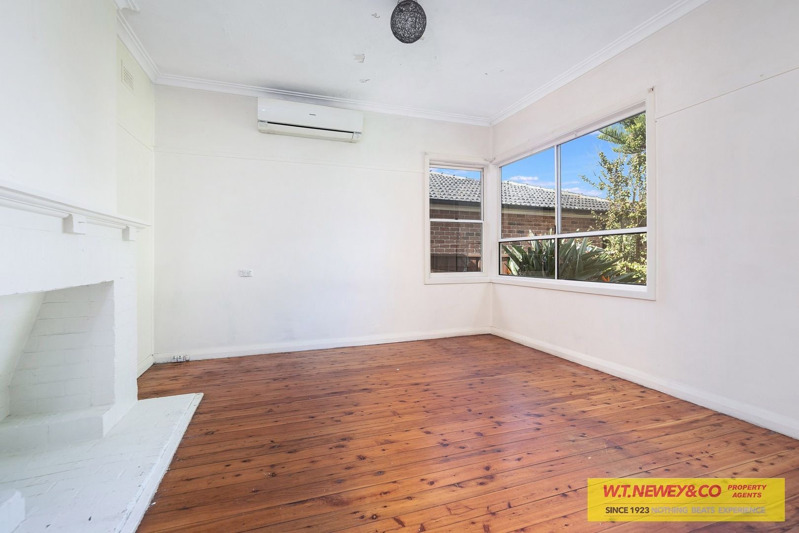 34 Wilbur Street, Greenacre NSW 2190, Image 2