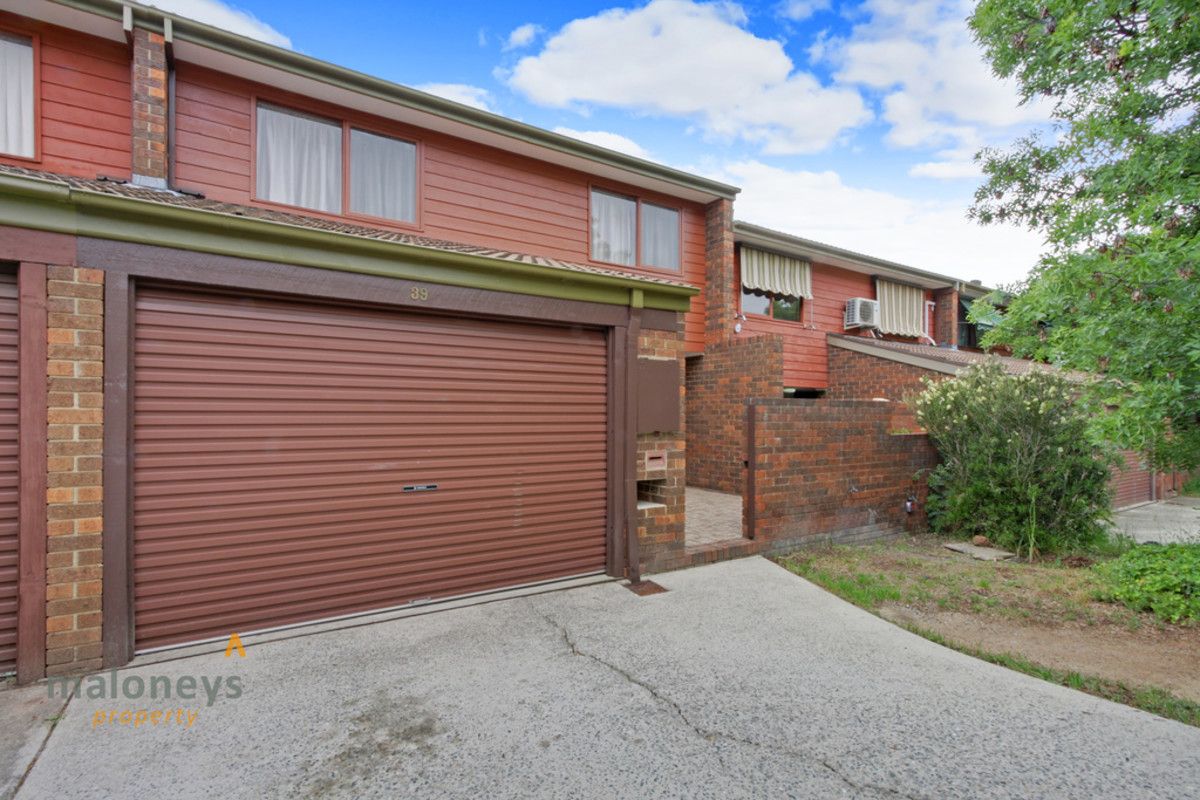 39 Rowe Place, Phillip ACT 2606, Image 0