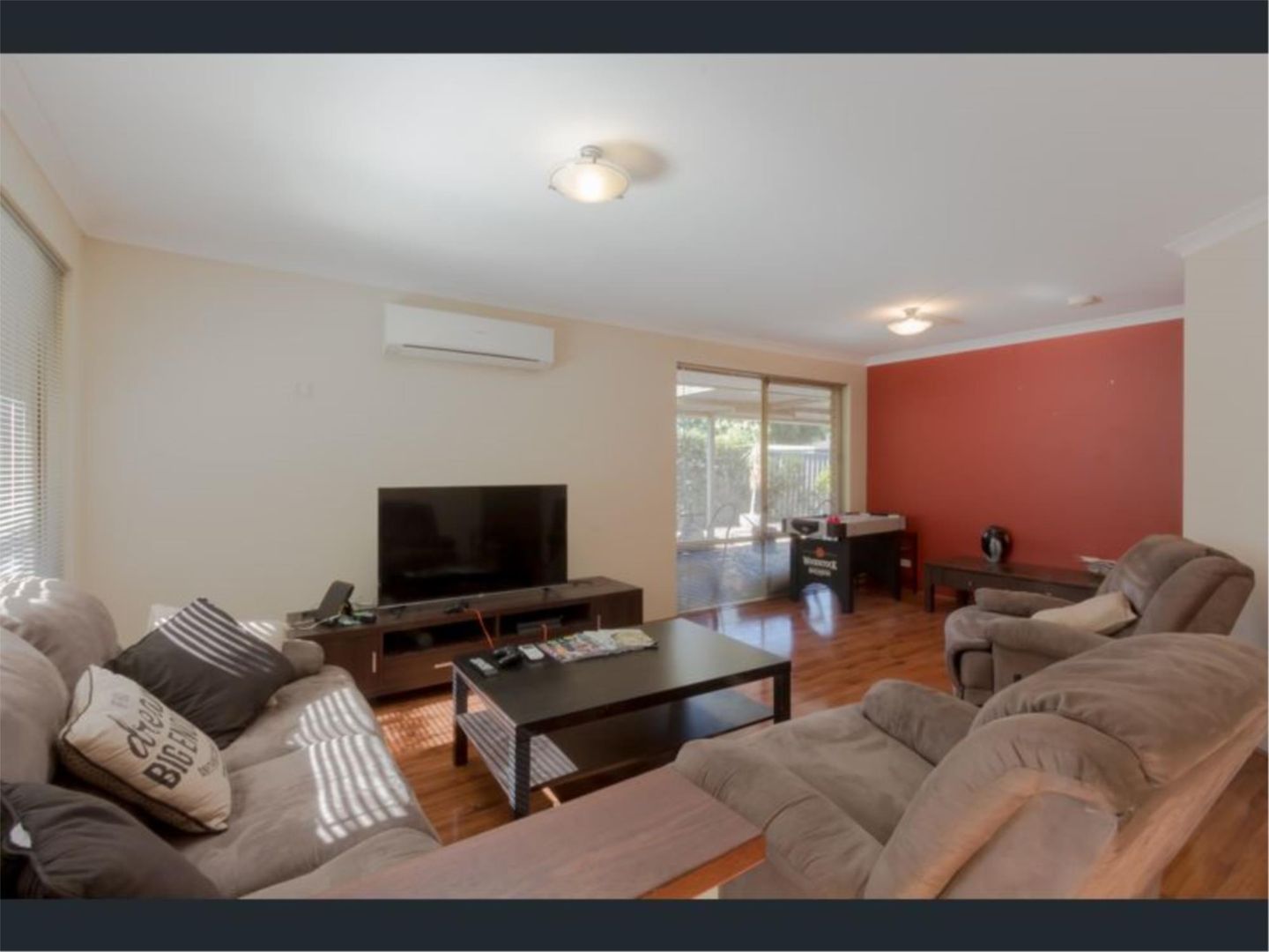 32 Jefferson Drive, Marangaroo WA 6064, Image 1