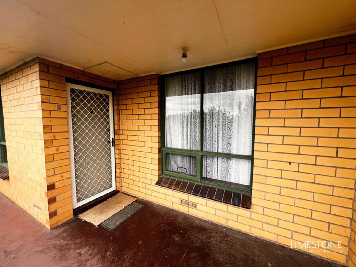 2 bedrooms Apartment / Unit / Flat in 5/113 Jubilee Highway West MOUNT GAMBIER SA, 5290